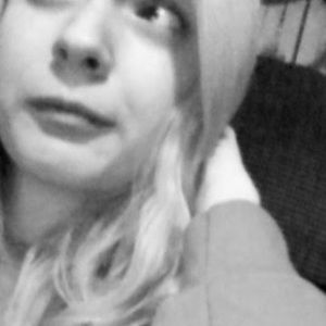 Meet your Posher, Liza